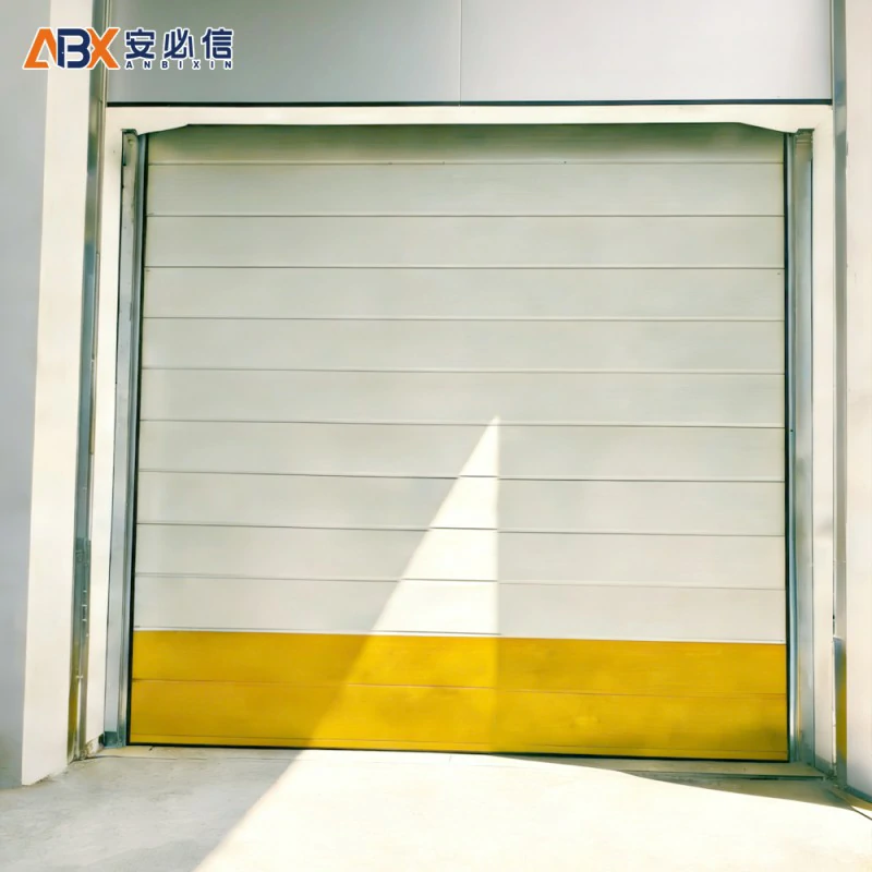 和田地区工业滑升门